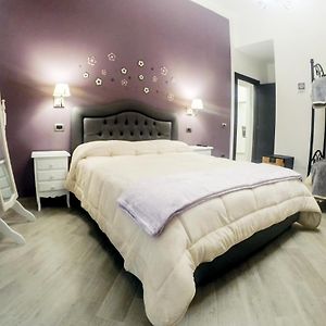 Deluxe  Private Bathroom Quadruple Room